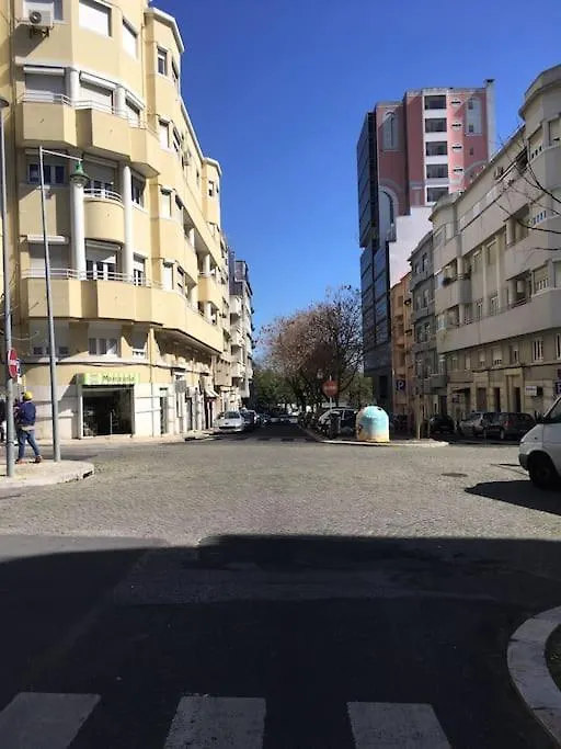 Apartment Park Avenue Vieira Lisboa